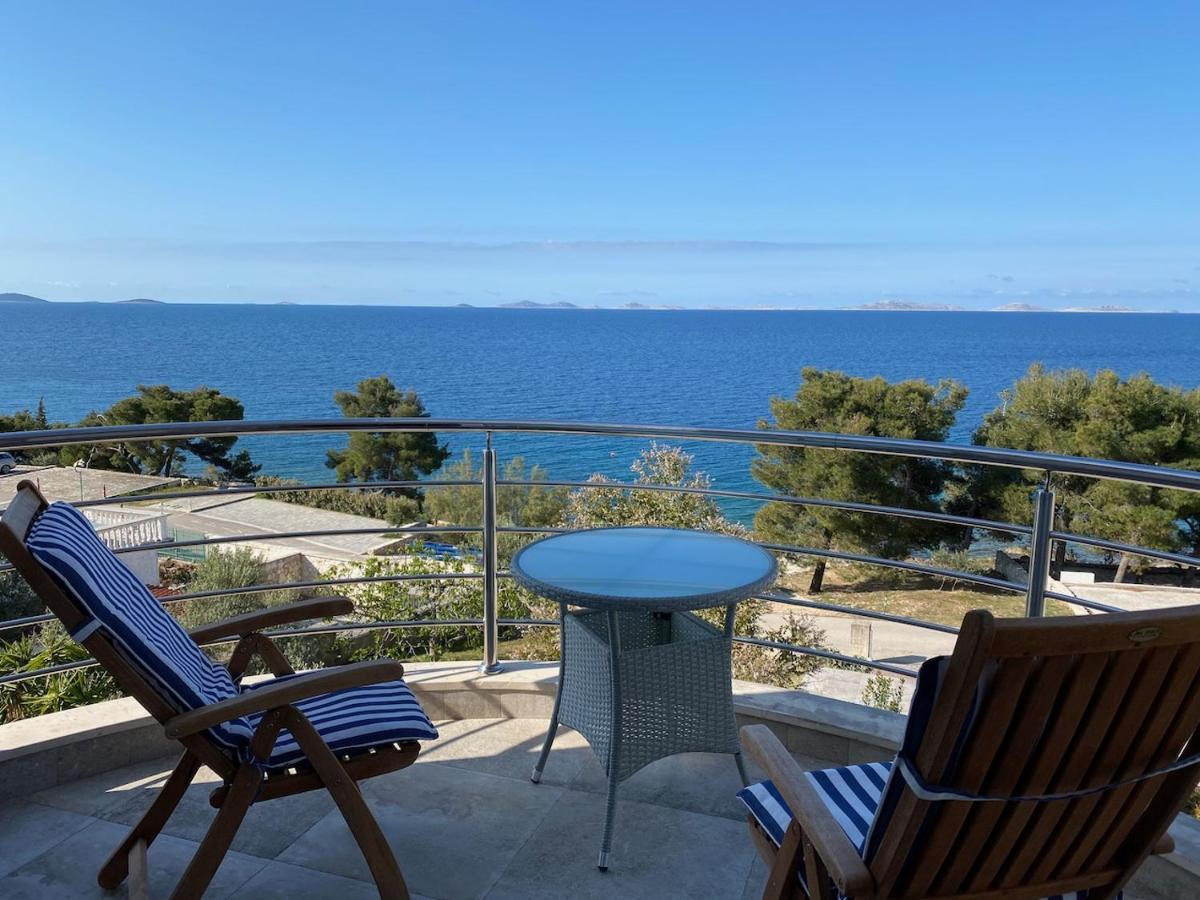 Amazing Villa Galeb In Murter Exterior foto